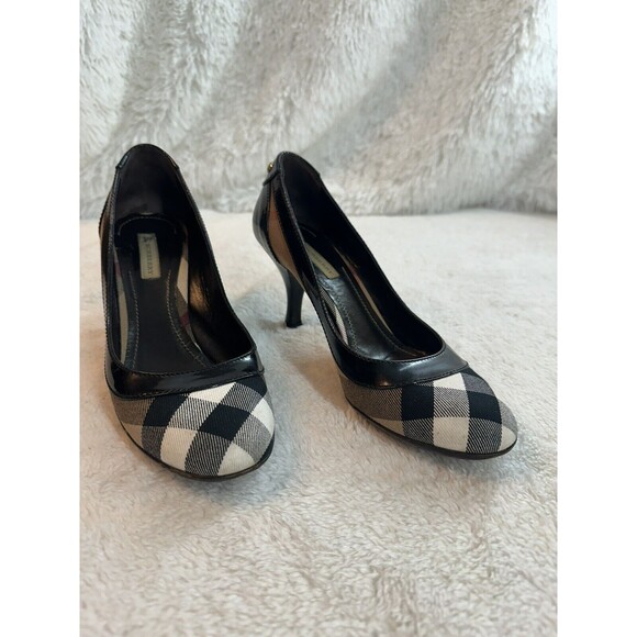 Burberry Nova Check Leather Pumps Heels 3” Size 7.5 US 38 EUR Black ***Flaws*** - Picture 3 of 16